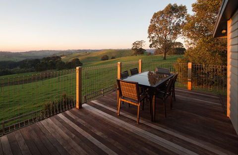 Halcyon Cottage Retreat - Self Contained Accommodation - Great Ocean Road Tourism 5