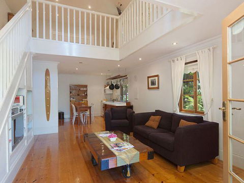 Aldgate Creek Cottage Bed And Breakfast - Great Ocean Road Tourism 2