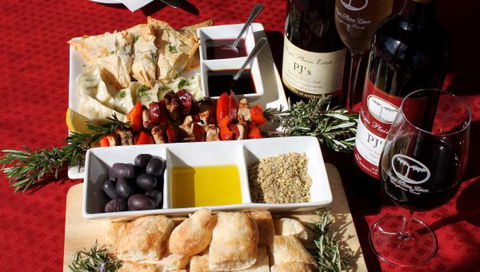 Angas Plains Wines Suites - Great Ocean Road Tourism 8