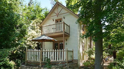 Aldgate Creek Cottage Bed And Breakfast - Great Ocean Road Tourism 0