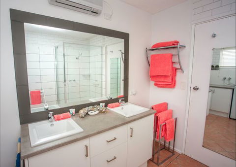 Arlingtons Accommodation - Great Ocean Road Tourism 2