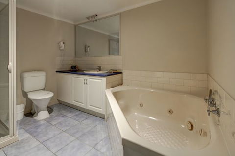 Ashmont Motor Inn And Apartments - Great Ocean Road Tourism 4