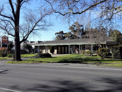 Ballarat Eureka Lodge Motel - Great Ocean Road Tourism 0