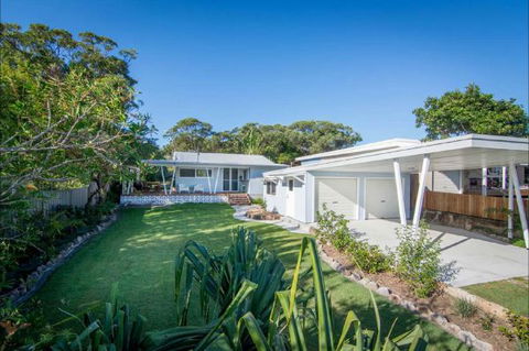Back Beach Bungalow - Great Ocean Road Tourism 0
