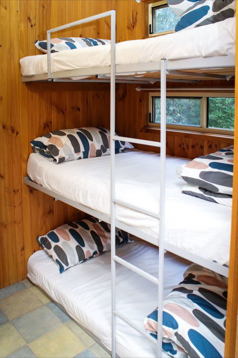 Beechworth Cabins - Great Ocean Road Tourism 2