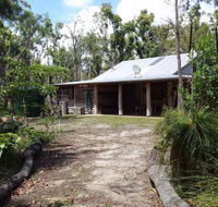 Byfield Cabins on Waterpark Creek - Great Ocean Road Tourism