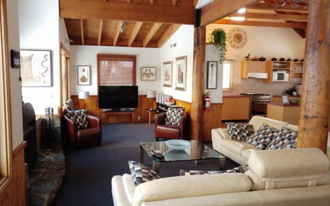 Cloud 9 Alpine Lodge - Great Ocean Road Tourism 3