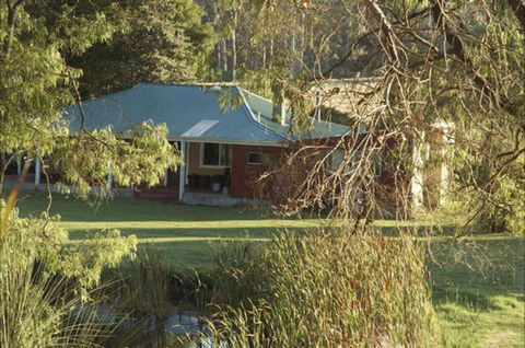 Crystal Springs Homestead - Great Ocean Road Tourism 0
