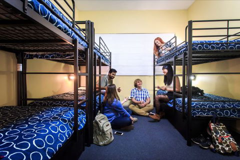 Hobart Central YHA - Great Ocean Road Tourism 5