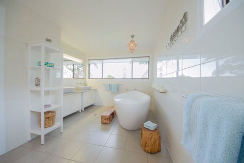 Just Heaven Mountain Retreat - Great Ocean Road Tourism 6