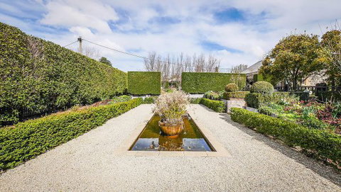 Kyneton Old Rectory - Great Ocean Road Tourism 1