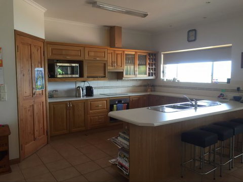 Limestone Ridge - Holiday House - Great Ocean Road Tourism 2
