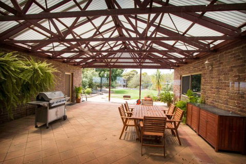 Limestone Ridge - Holiday House - Great Ocean Road Tourism 5