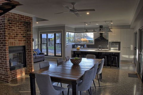 Lusso KV - Great Ocean Road Tourism 5