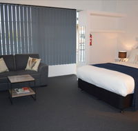 Penguin Seaside Motel - Great Ocean Road Tourism