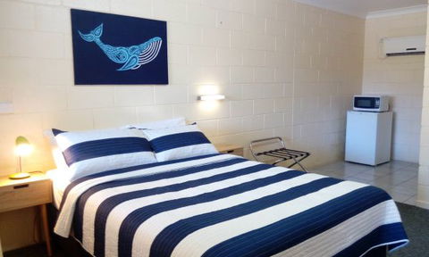 Sail Inn - Yeppoon - Great Ocean Road Tourism 0