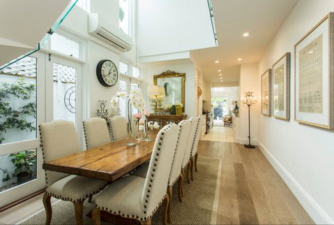 Stylish Interiors In The Bay - Great Ocean Road Tourism 2