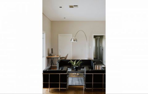 The Farm House At Blue Wren Wines - Great Ocean Road Tourism 3