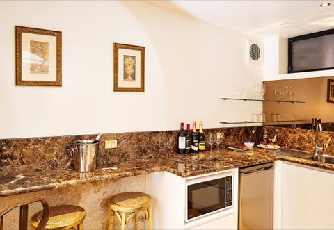 The Suites, Villa Belgravia - Great Ocean Road Tourism 3