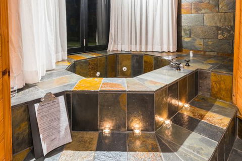 Waterfall Springs Retreat And Wildlife Sanctuary - Great Ocean Road Tourism 3