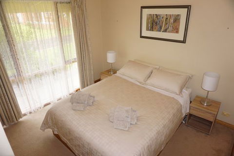 Abrigo Apartment - Great Ocean Road Tourism 1