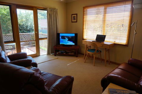 Abrigo Apartment - Great Ocean Road Tourism 6