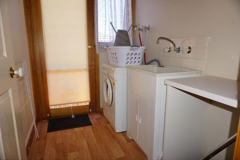 Abrigo Apartment - Great Ocean Road Tourism 9