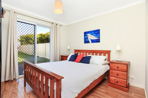 Ariadne - A Hop Skip And A Jump To The Beach With Sea Views - Great Ocean Road Tourism 7