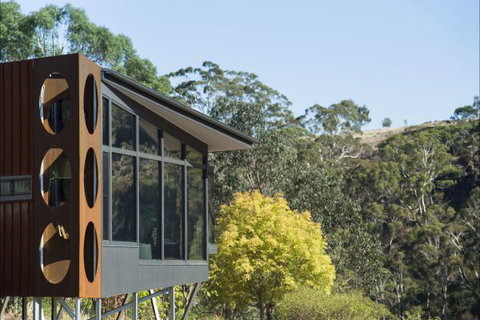 Clifftop At Hepburn - Great Ocean Road Tourism 1