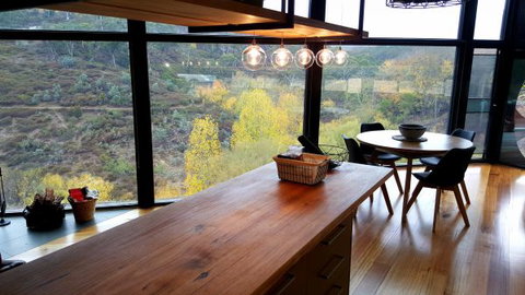 Clifftop At Hepburn - Great Ocean Road Tourism 5