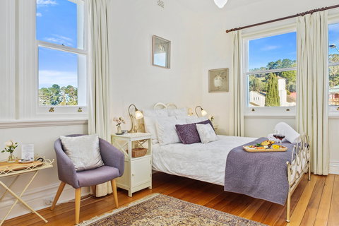 Cygnet Old Bank B&B - Great Ocean Road Tourism 1