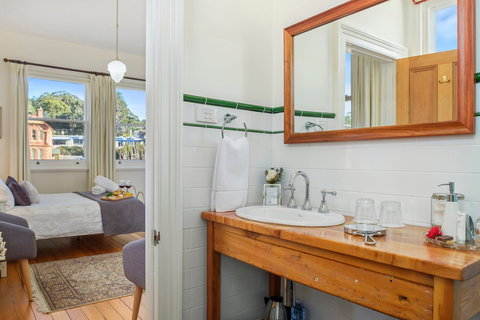 Cygnet Old Bank B&B - Great Ocean Road Tourism 2