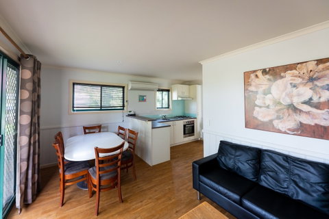 Eildon Riverside Holiday Park - Great Ocean Road Tourism 3