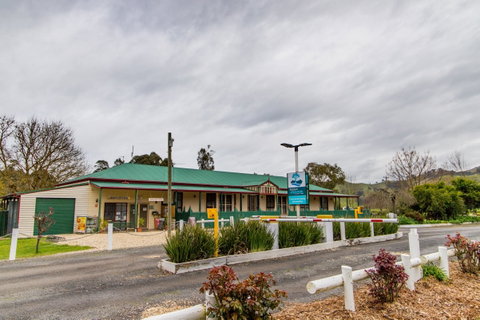 Eildon Riverside Holiday Park - Great Ocean Road Tourism 6