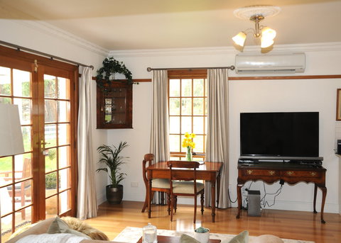 Forth River Cottage - Great Ocean Road Tourism 7