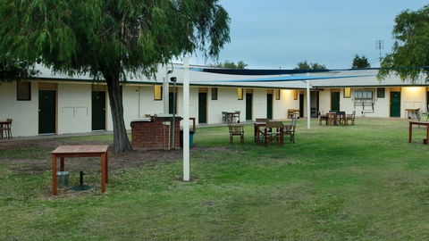 Anglers Inn - Great Ocean Road Tourism 0