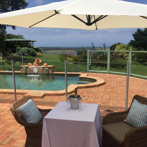 Tilba Lake House - Great Ocean Road Tourism 2