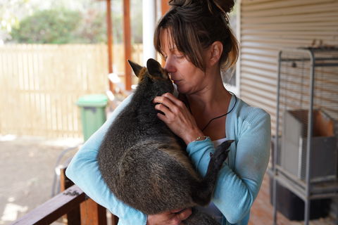 Tiandi Wildlife Sanctuary Farm Stay - Jambalaya Cottage - Great Ocean Road Tourism 8