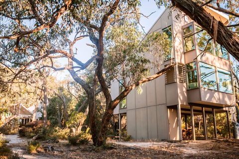 Aquila Eco Lodges - Great Ocean Road Tourism 1