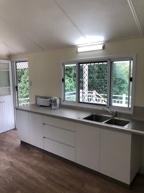 Daggoombah Holiday House - Great Ocean Road Tourism 6