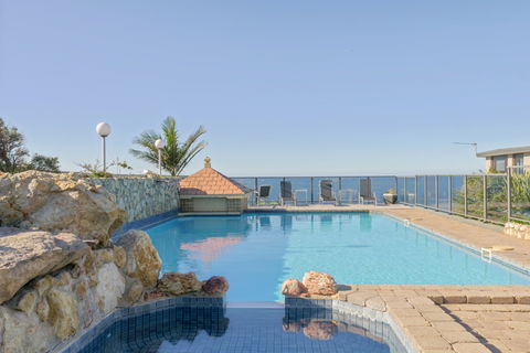 Eagle Heights Holiday Units - Scenic Unit - Great Ocean Road Tourism 0