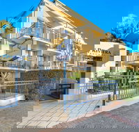 Golden Riviera Beach Resort - Great Ocean Road Tourism