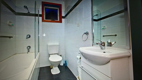 Hilltop Barn At Swan Bay - Great Ocean Road Tourism 3