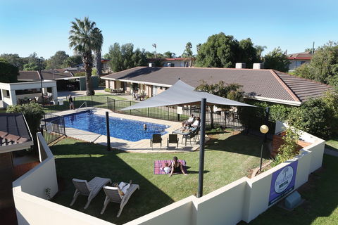 Jacaranda Motel And Holiday Units - Great Ocean Road Tourism 0
