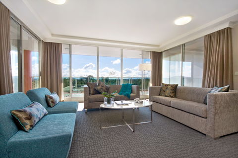 Pacific Suites Canberra - Great Ocean Road Tourism 2
