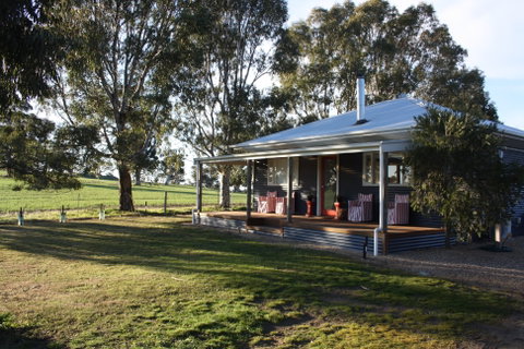 Rabbiters Hut - Great Ocean Road Tourism 0