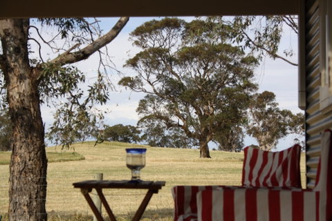 Rabbiters Hut - Great Ocean Road Tourism 2