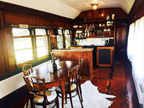 Redleaf Farm Carriages - Great Ocean Road Tourism 1
