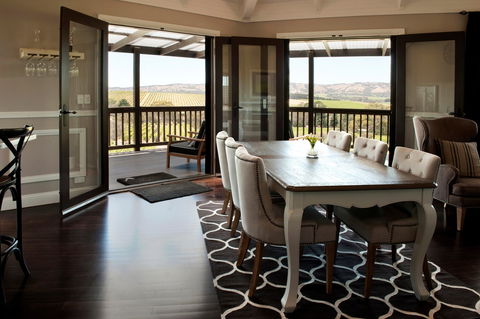 The Vineyard Retreat McLaren Vale - Great Ocean Road Tourism 3