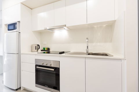 The Merchant Hotel - Great Ocean Road Tourism 5